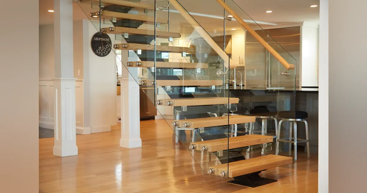 Iconic Viewpoint Railing Best of IBS 2019 | Viewrail | Pro Builder
