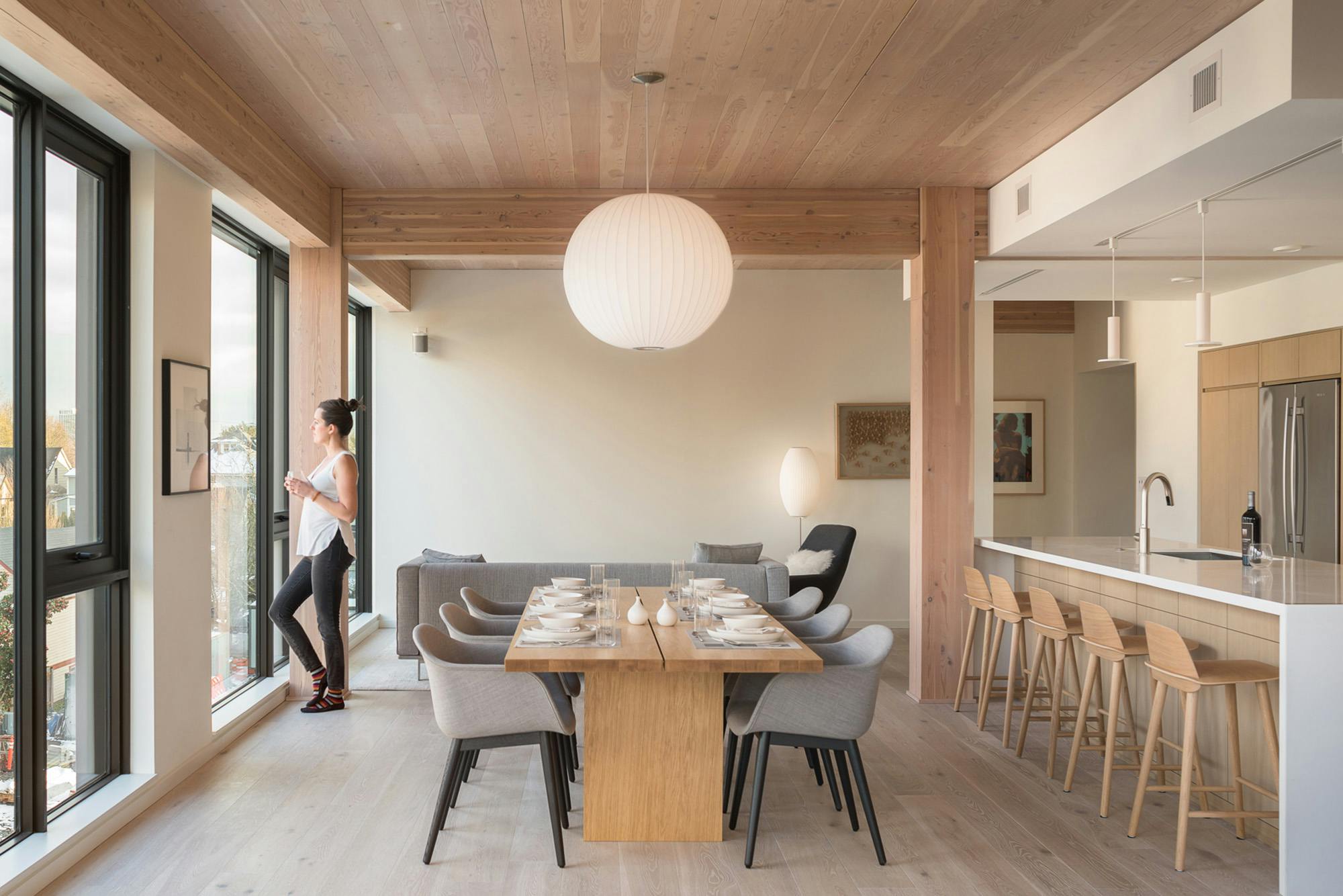 66fdcd2aa897b583ecb21b70 C1220dining20room20w20person20jpg