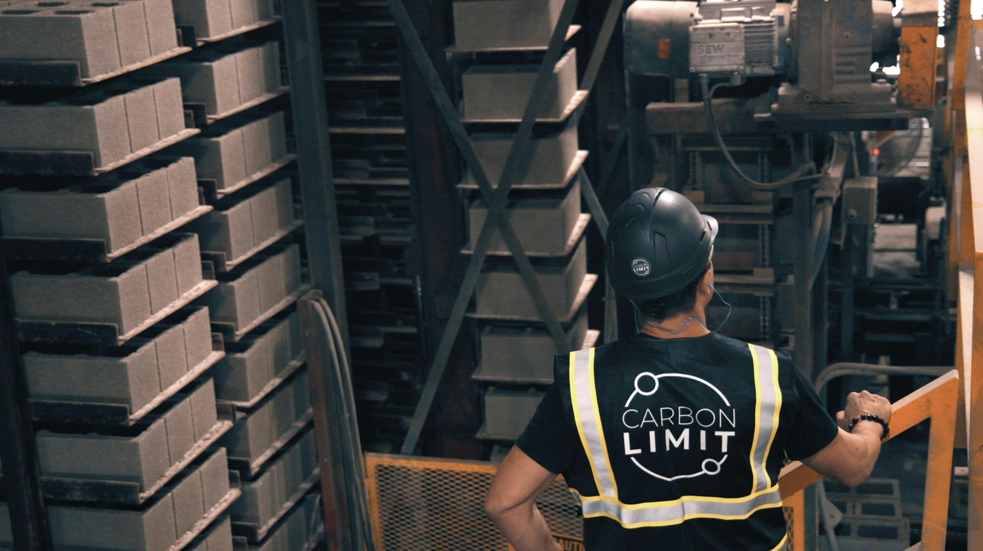 66fdcd2ea897b528f8b21b79 Clconcrete20blocks 0