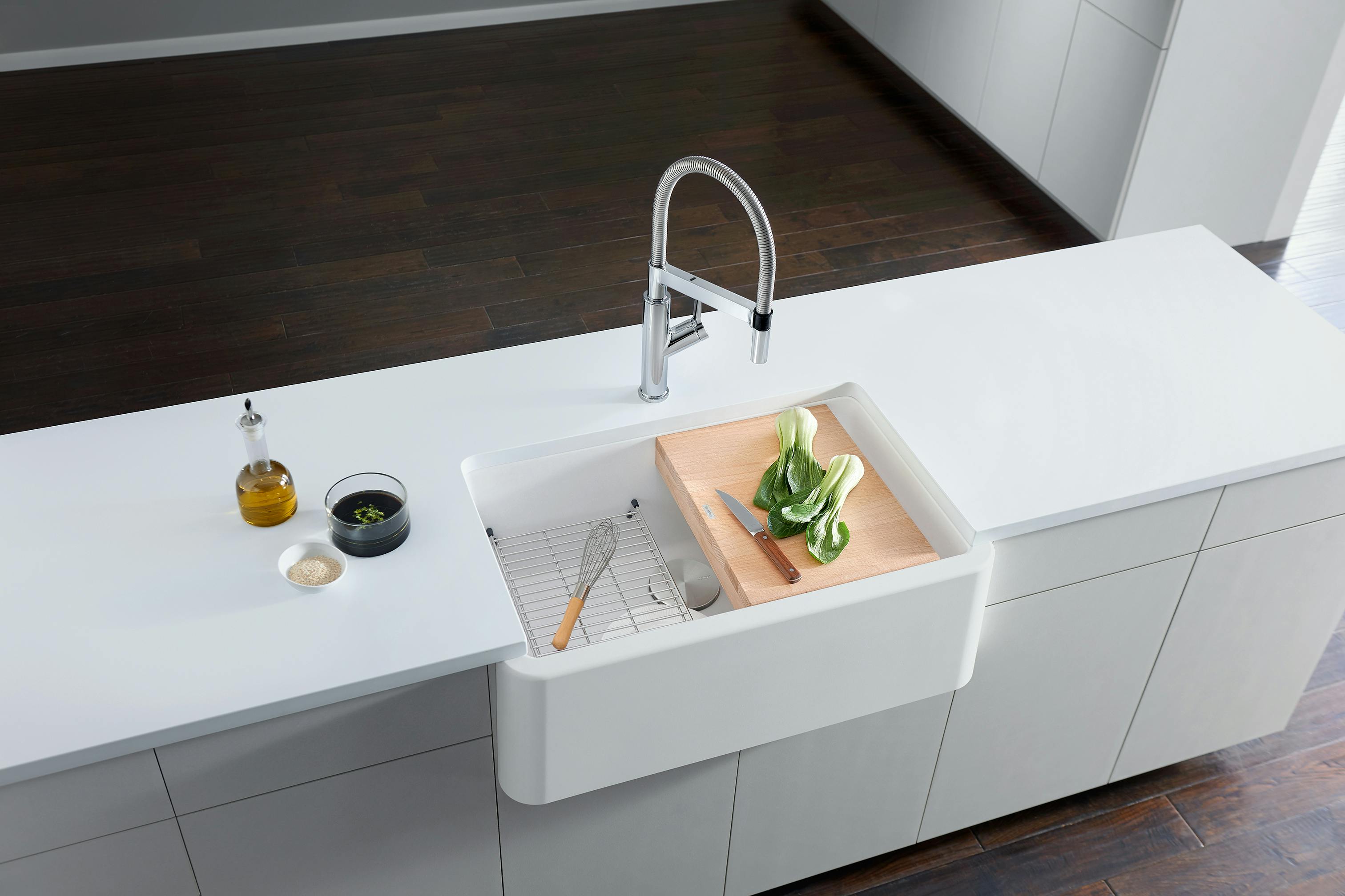 66fdceaa01d3bf357daf9894 Solentasensokitchenfaucet