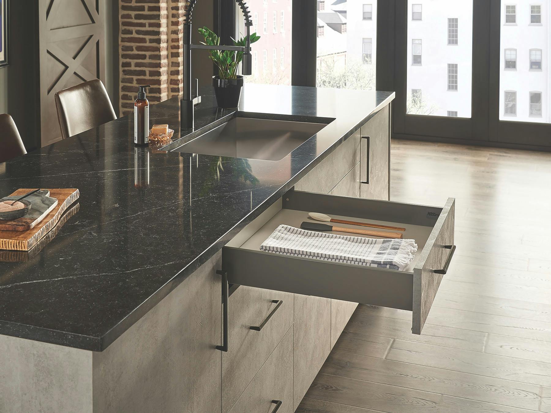 66fdcecb36c97e46aa8b8086 Hardwareresourcesduracloseopendrawer