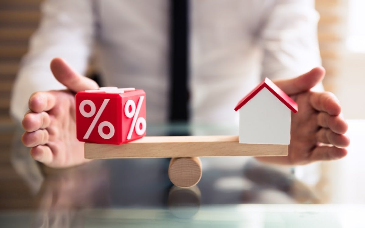 Mortgage rates are expected to remain high