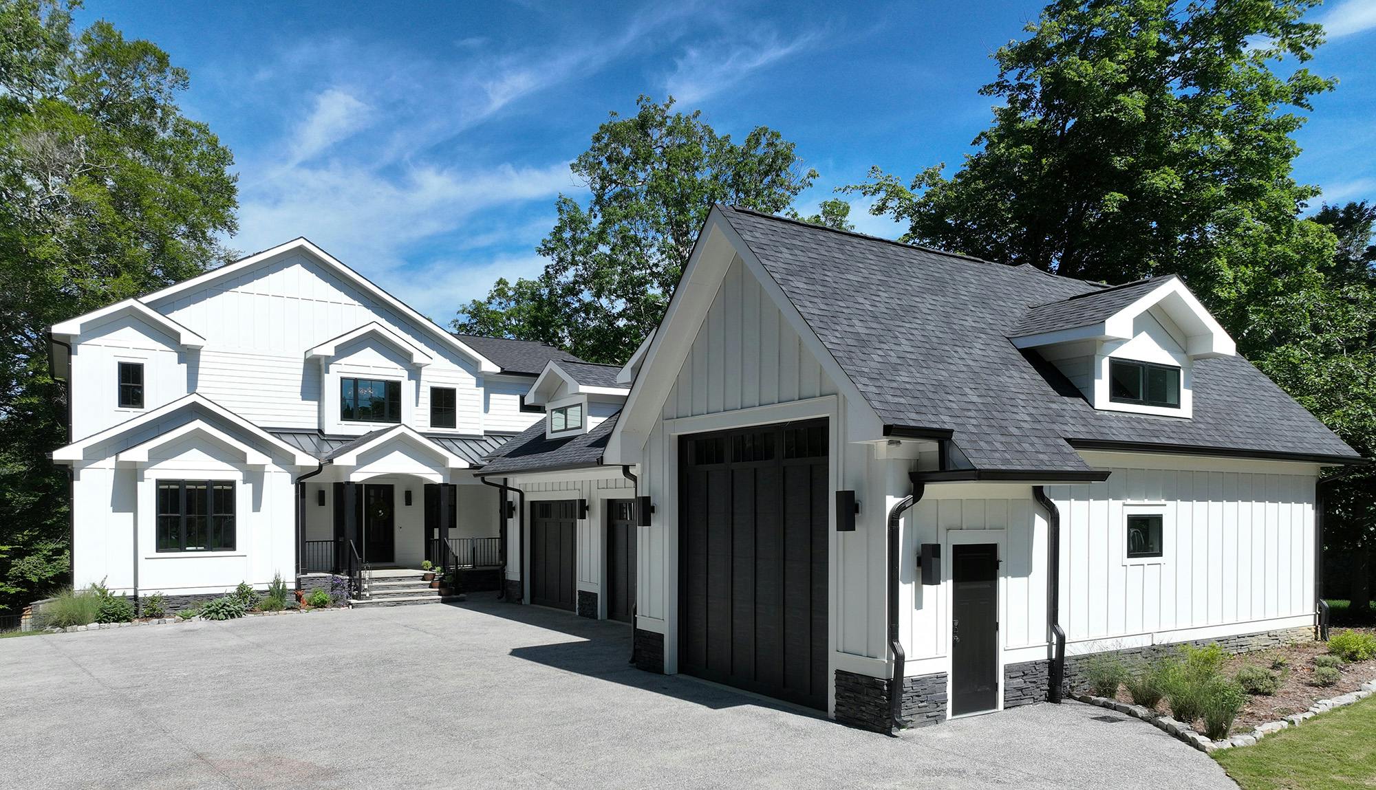 66fdd09ede5fd1c9e954ac9d Front20main20photo20facing20east