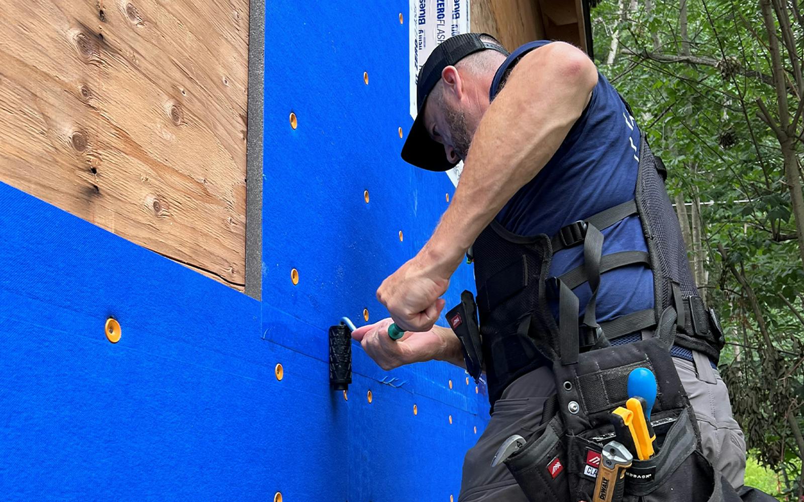 66fdd0a1de5fd1201154aca2 Henryvptechinstallcontinuousairbarrier201 0