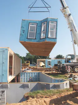 Modular components on set day Modular components on set day