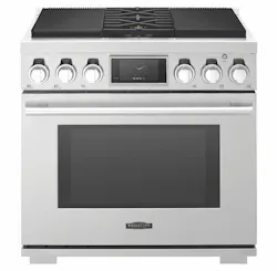 Signature Kitchen Suite 36-inch dual-fuel range for the kitchen Signature Kitchen Suite 36-inch dual-fuel range for the kitchen