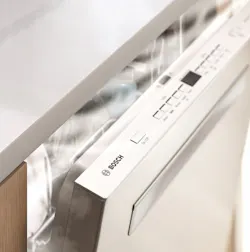 Bosch dishwasher with new CrystalDry technology Bosch dishwasher with new CrystalDry technology