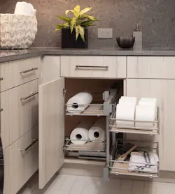 Cabinets and organization accessories from Wellborn Cabinet in The New American Home 2021 Cabinets and organization accessories from Wellborn Cabinet in The New American Home 2021