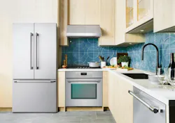 Thermador Leap Into Luxury kitchen T36FT820NS EDC Compact min Thermador Leap Into Luxury kitchen T36FT820NS EDC Compact min