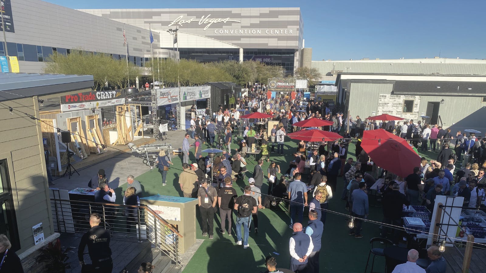 Attendees at Pro Builder's Show Village enjoying the outdoor exhibits.