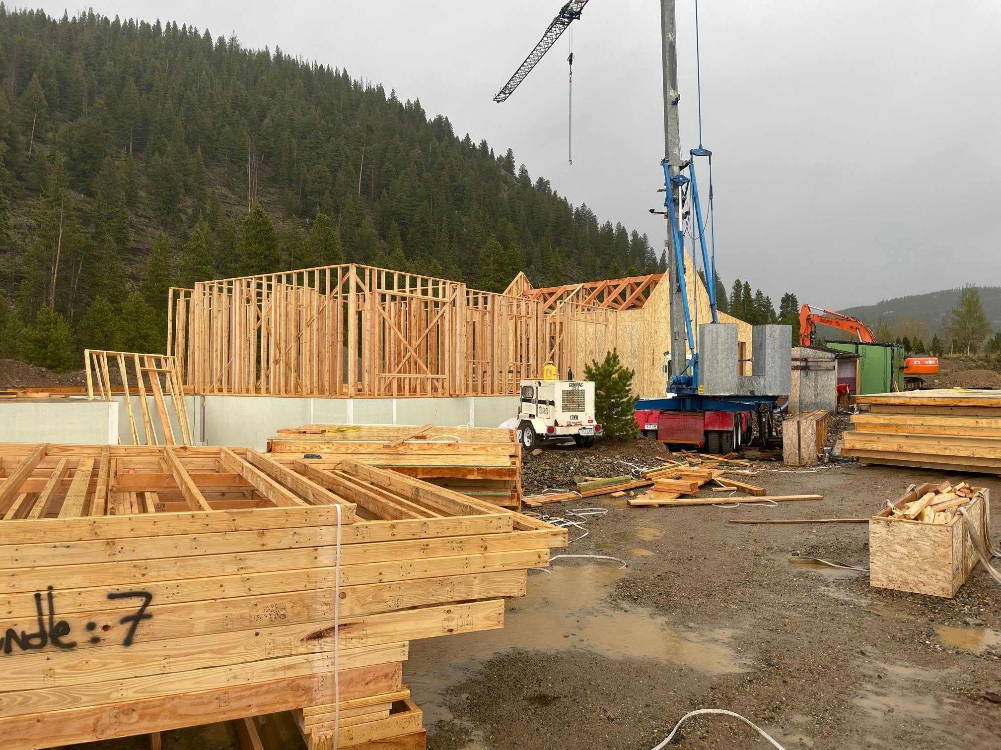 wall_panels_and_framing_1