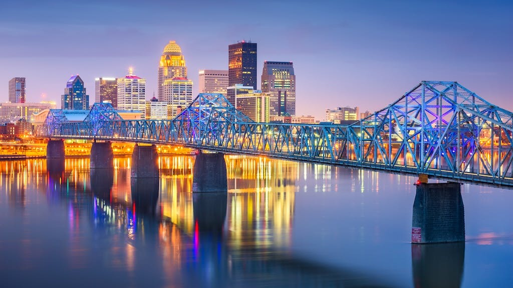 Louisville, Ky. city skyline