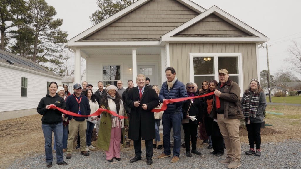Champion Homes celebrates opening of Innovation Communities