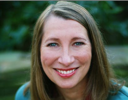 670c37c55b25a94ce24faeb9 Susan