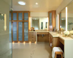 An example of universal design, this bathroom provides occupants the flexibility An example of universal design, this bathroom provides occupants the flexibility
