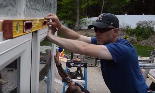 670c38555b25a946534fb012 Joyce20window20install206x4