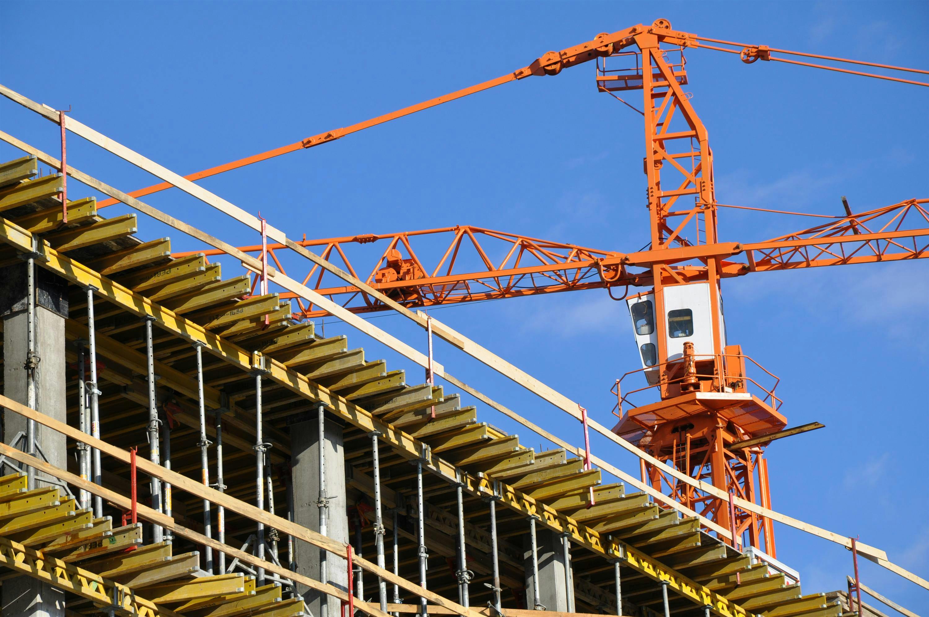 670c38bb6510955d8fd11e0f Crane Construction