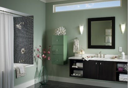 670c38e35b25a982554fb102 Bath 0