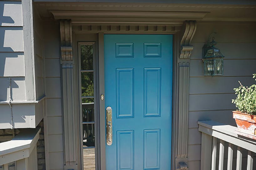 pair of salvaged corbels inspires trim design