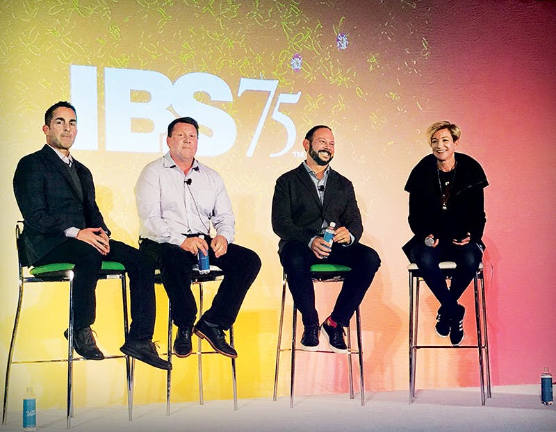 international builders' show panel with jackson design and remodeling, CMM construction, and Houzz