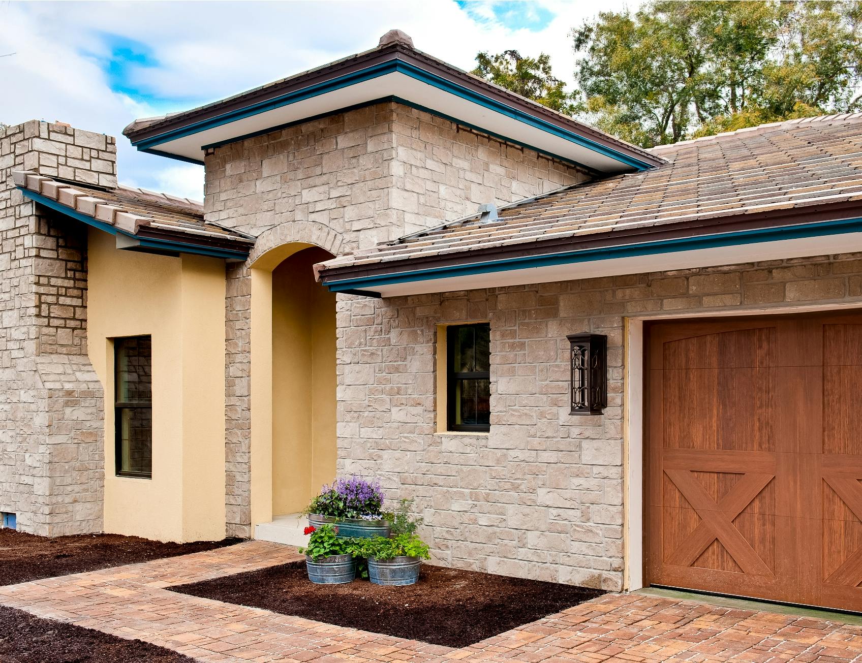 670c60feb16b5c93367a651c Enduramax Highres