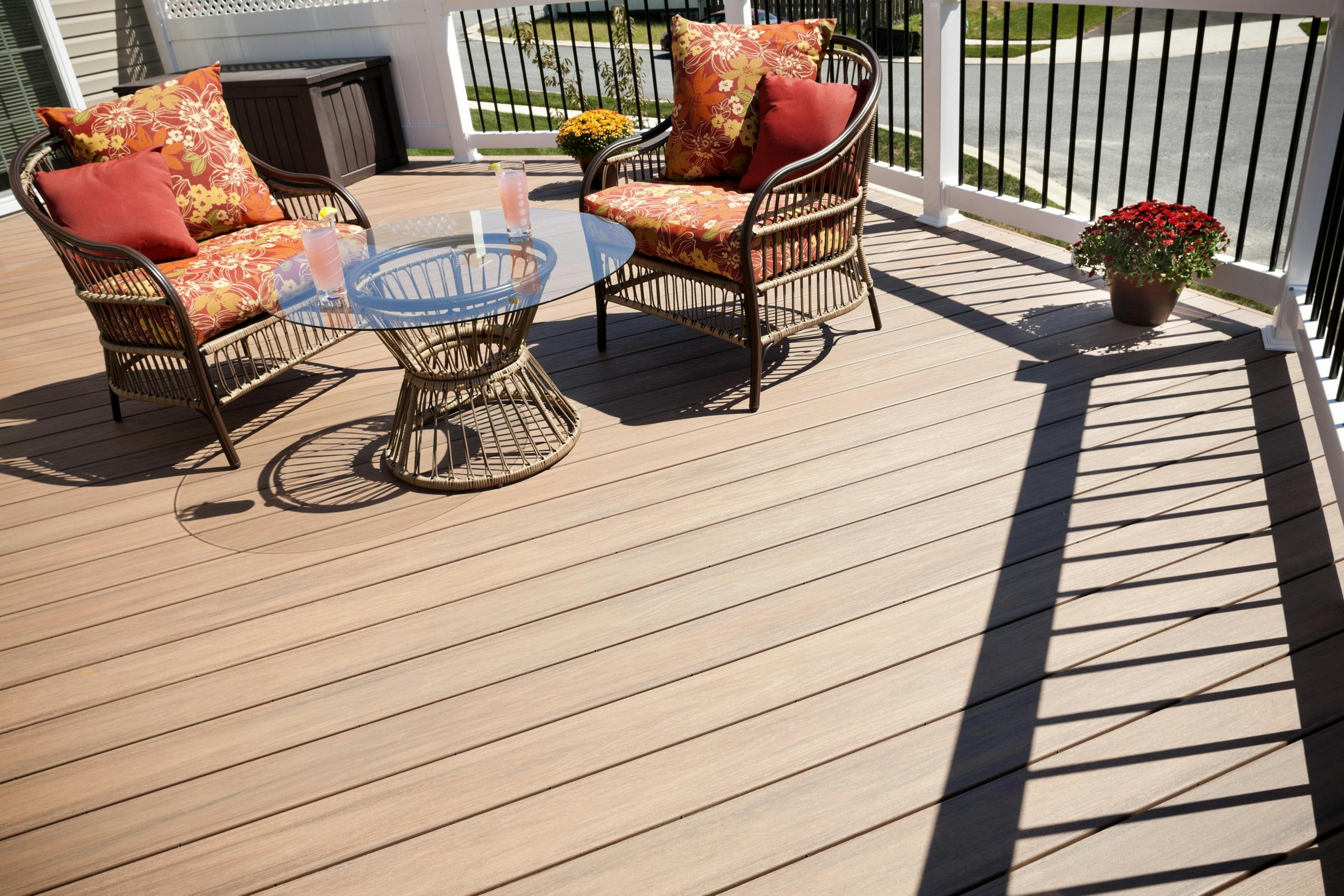 Wolf Pvc Decking Amberwood Large
