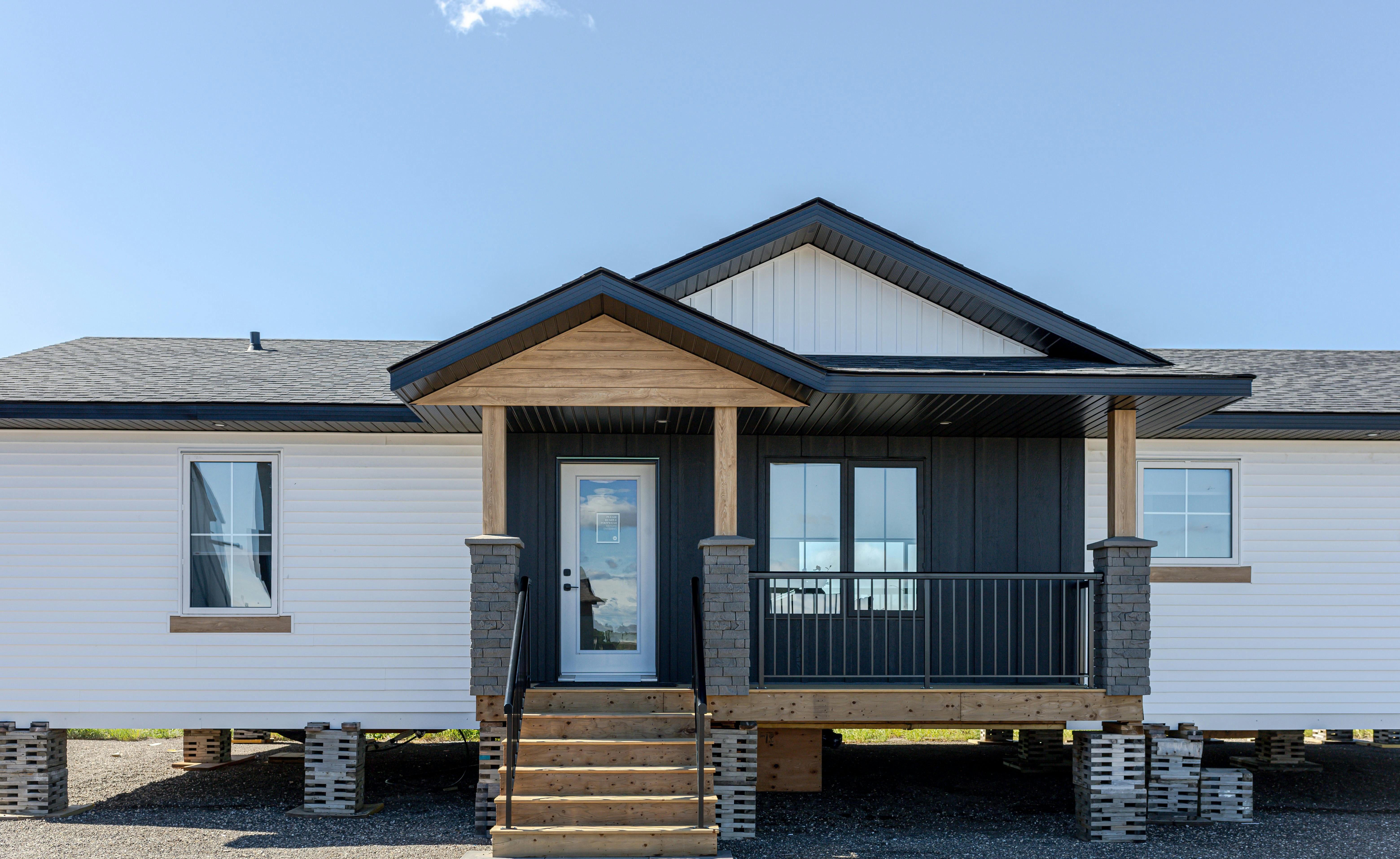 ChamClad 7” 2 Piece Column Wrap | Pro Remodeler