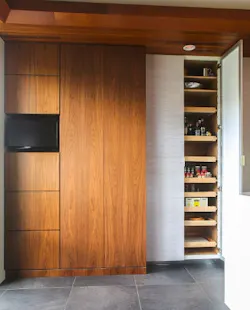 Pantry Martinec 0 Pantry Martinec 0