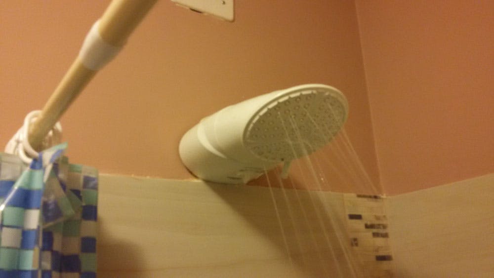 66fd822470394444894d153e Electricshowerhead1000w