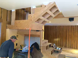 66fd8232e63fdc4917455375 Framewinderstairsimg 3422 66fd8232e63fdc4917455375 Framewinderstairsimg 3422