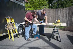 tool belts in use tool belts in use