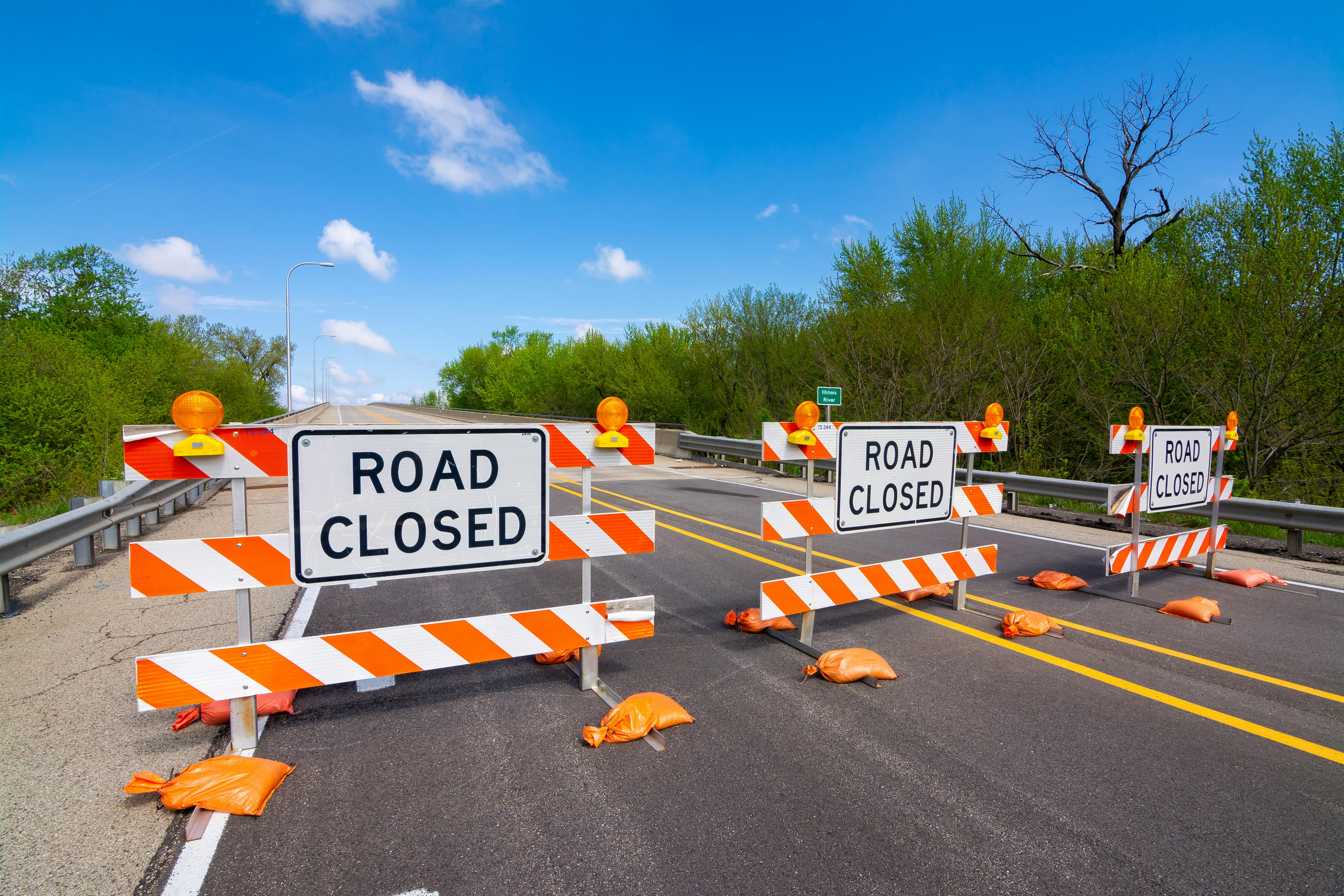 roadblock-adobestock_265927824
