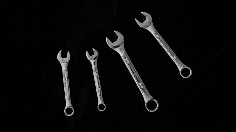 1671728959917 Wrenches