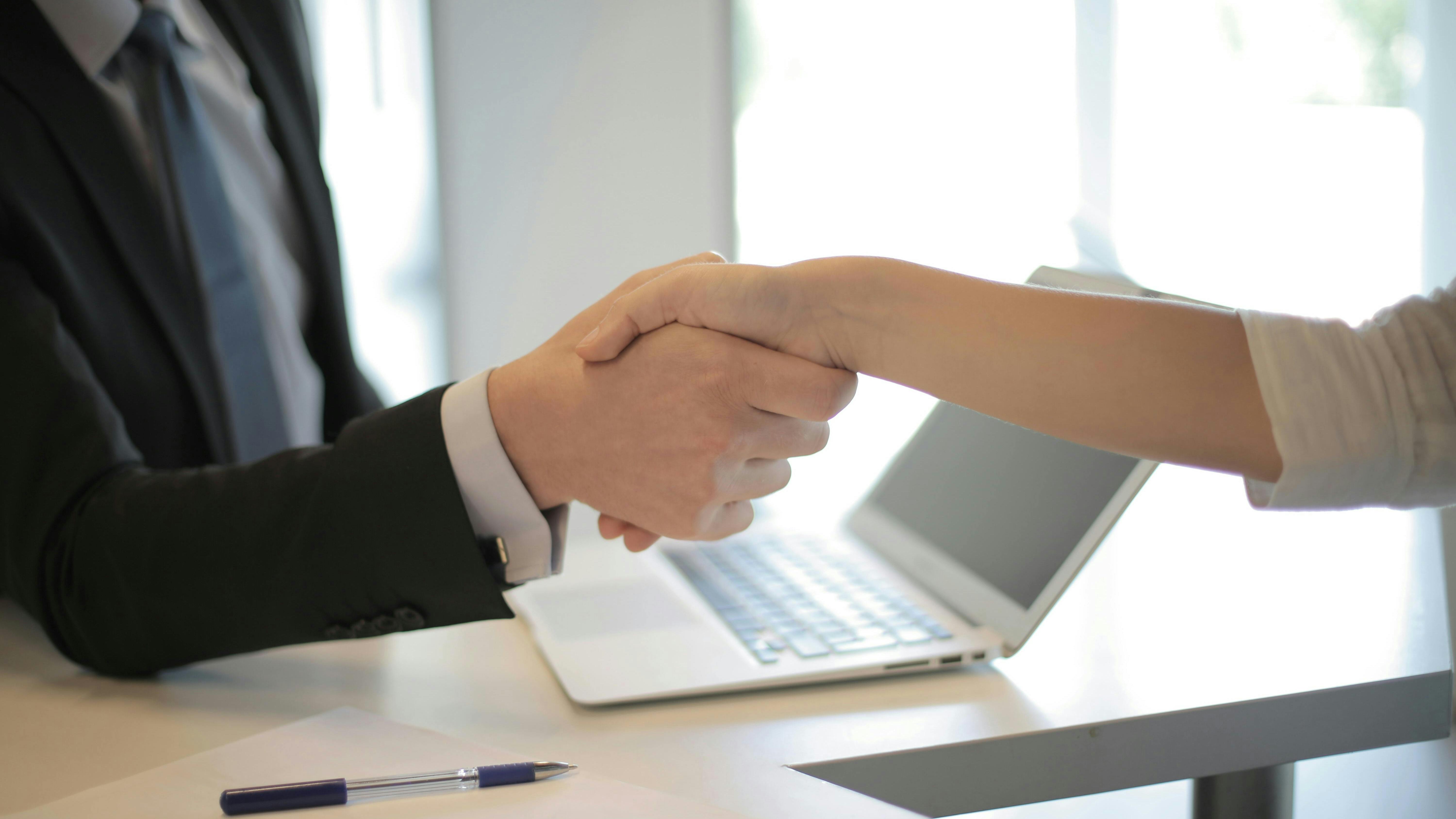 669eca1de889b18fc3851c66 Pexelsandreapiacquadio3760069