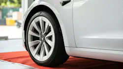 66f5bb73a421ca9273eb98df Tesla1 66f5bb73a421ca9273eb98df Tesla1