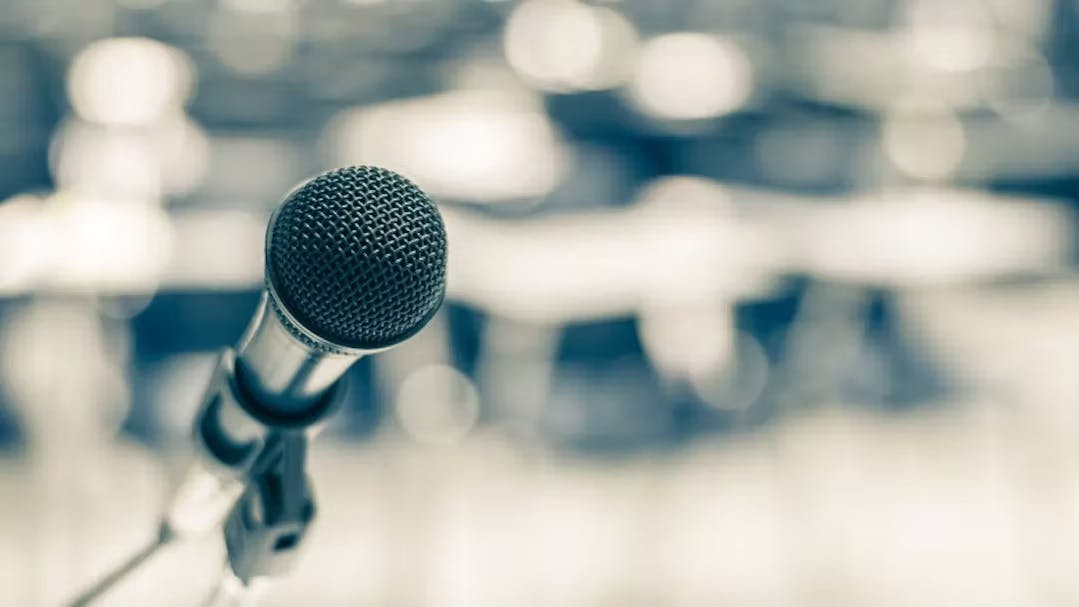 672d5762cd048c2178a9a5c5 Microphone