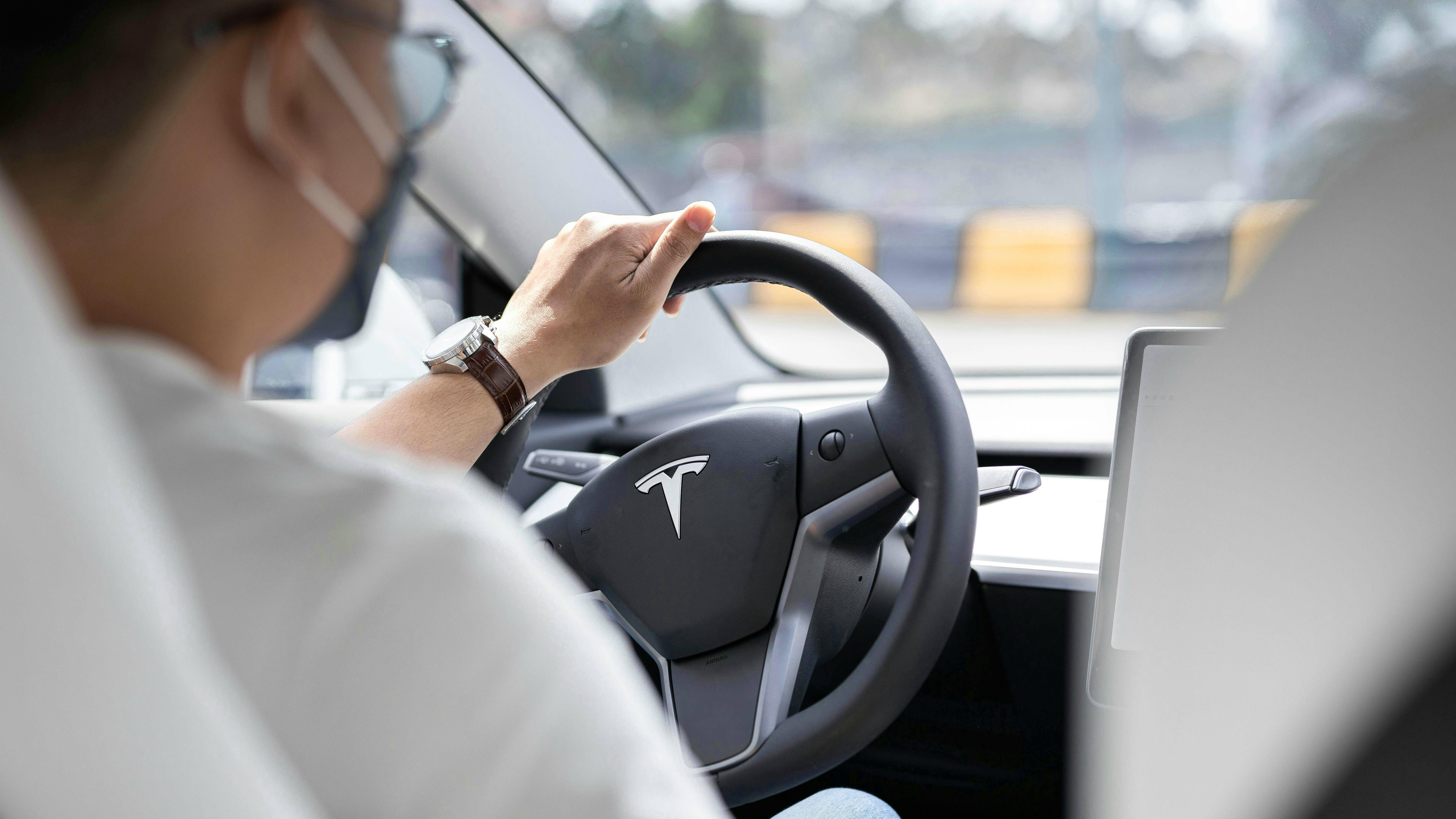 675bcb3e003475e27a8c3080 Driving A Tesla