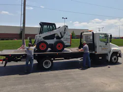 Rermag Com Sites Rermag com Files Uploads 2013 07 Platte Rental Delivery Load Bobcat Rermag Com Sites Rermag com Files Uploads 2013 07 Platte Rental Delivery Load Bobcat