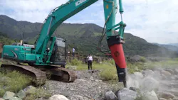 Rermag Com Sites Rermag com Files Uploads 2013 07 Breakermaintenancedsc04428 Rermag Com Sites Rermag com Files Uploads 2013 07 Breakermaintenancedsc04428