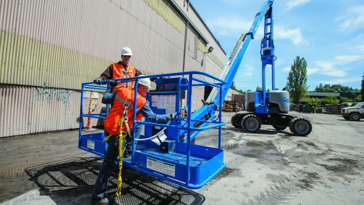 Genie Reduces Service Manuals and Maintenance Intervals | Rental