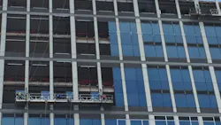 A suspended scaffolding solution by Spider a BrandSafway company in Bellevue Wash recently enabling a glassinstallation job A suspended scaffolding solution by Spider a BrandSafway company in Bellevue Wash recently enabling a glassinstallation job