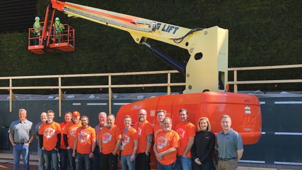 The Minnesota Twins grounds crew regularly use JLG equipment to maintain the Twins39 stadium