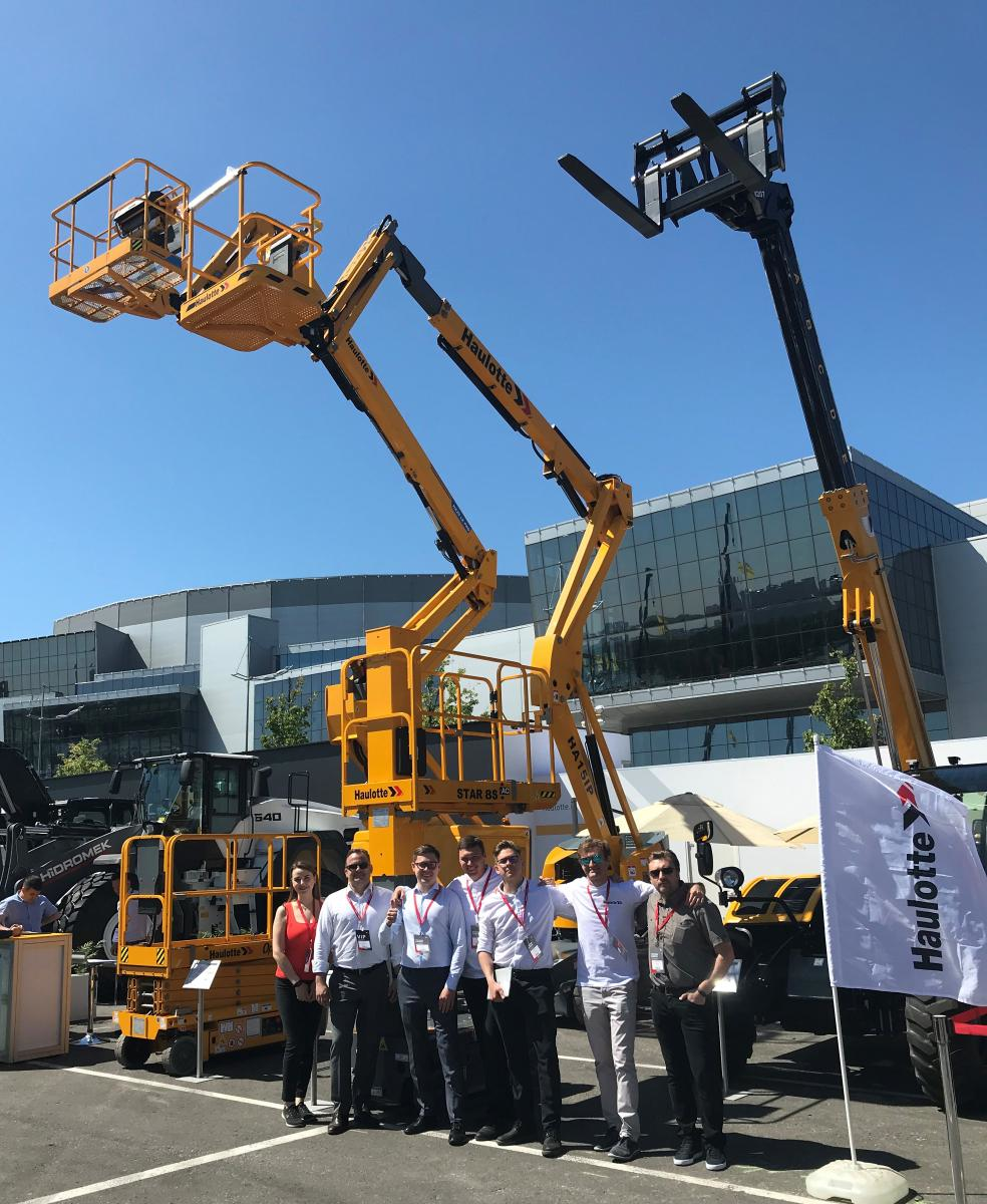 Haulotte at Bauma Russia.jpg