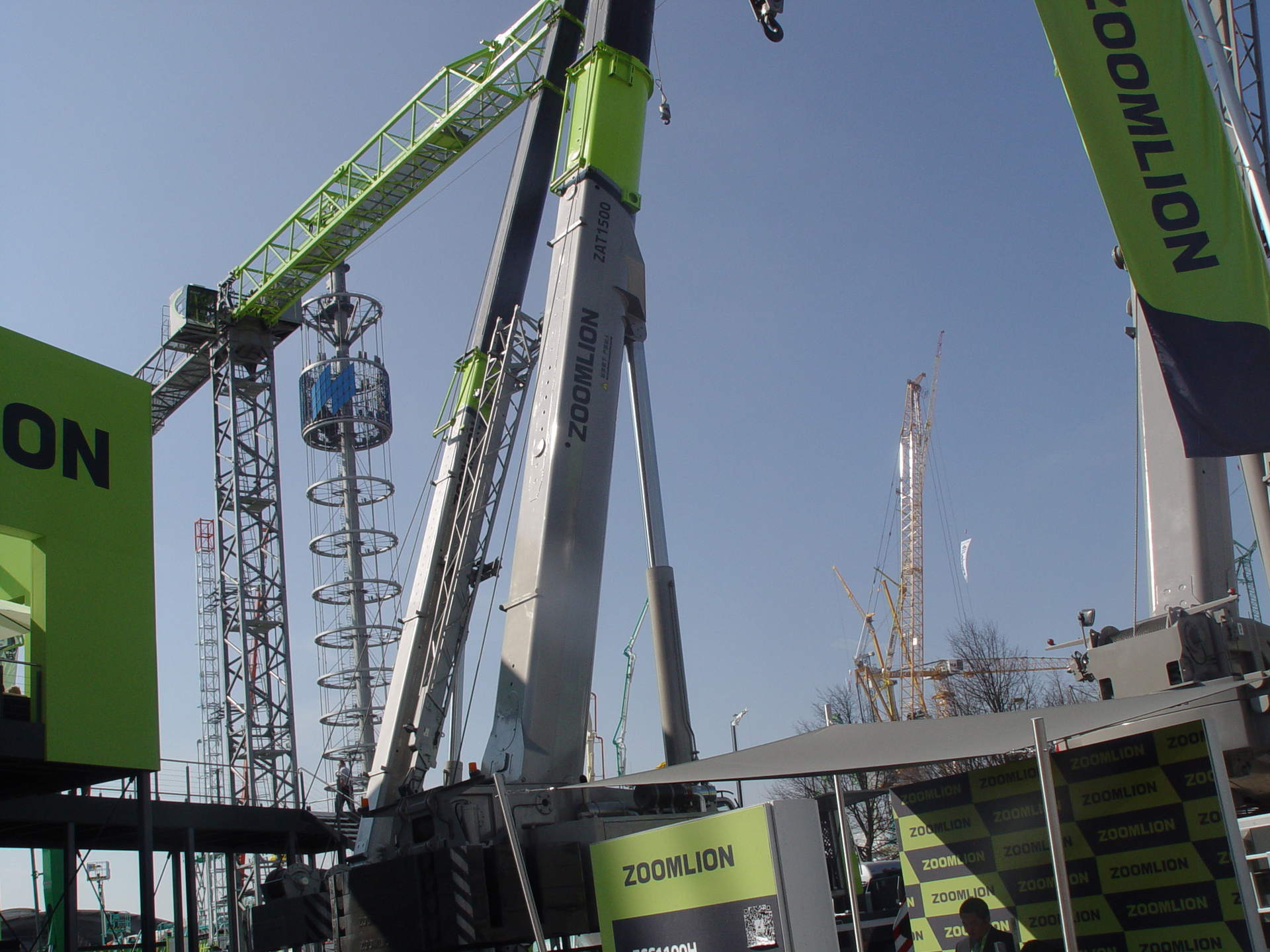 Bauma16 27 Zoomlion Stand 2 Cranes 5f77d8bdc2369