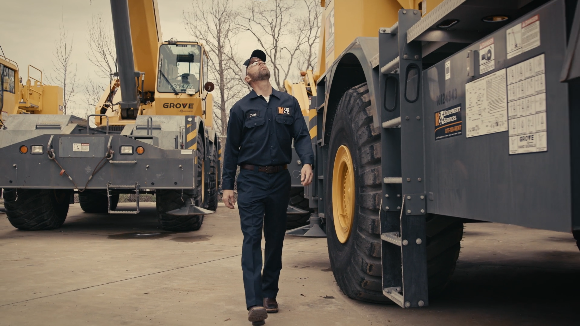 Crane Manufacturer Manitowoc Acquires H&E Equipment Services’ Crane