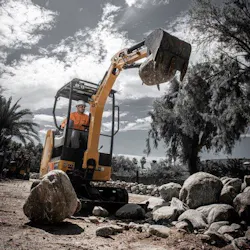 LiuGong 9018F 1.8 metric ton mini-class excavator LiuGong 9018F 1.8 metric ton mini-class excavator