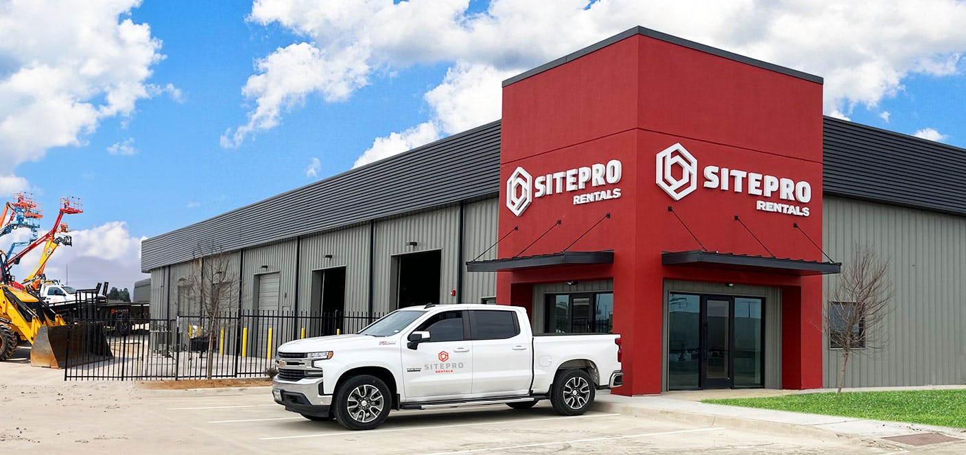 sitepro_rentals_aubrey__truck_hero2