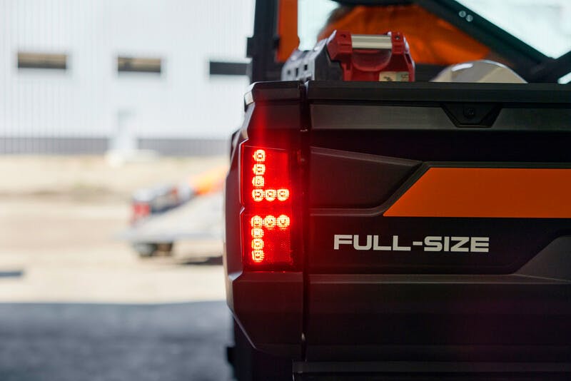 689d5f586640f73cc9ad2881 Polaris Pro Xd Pic 825