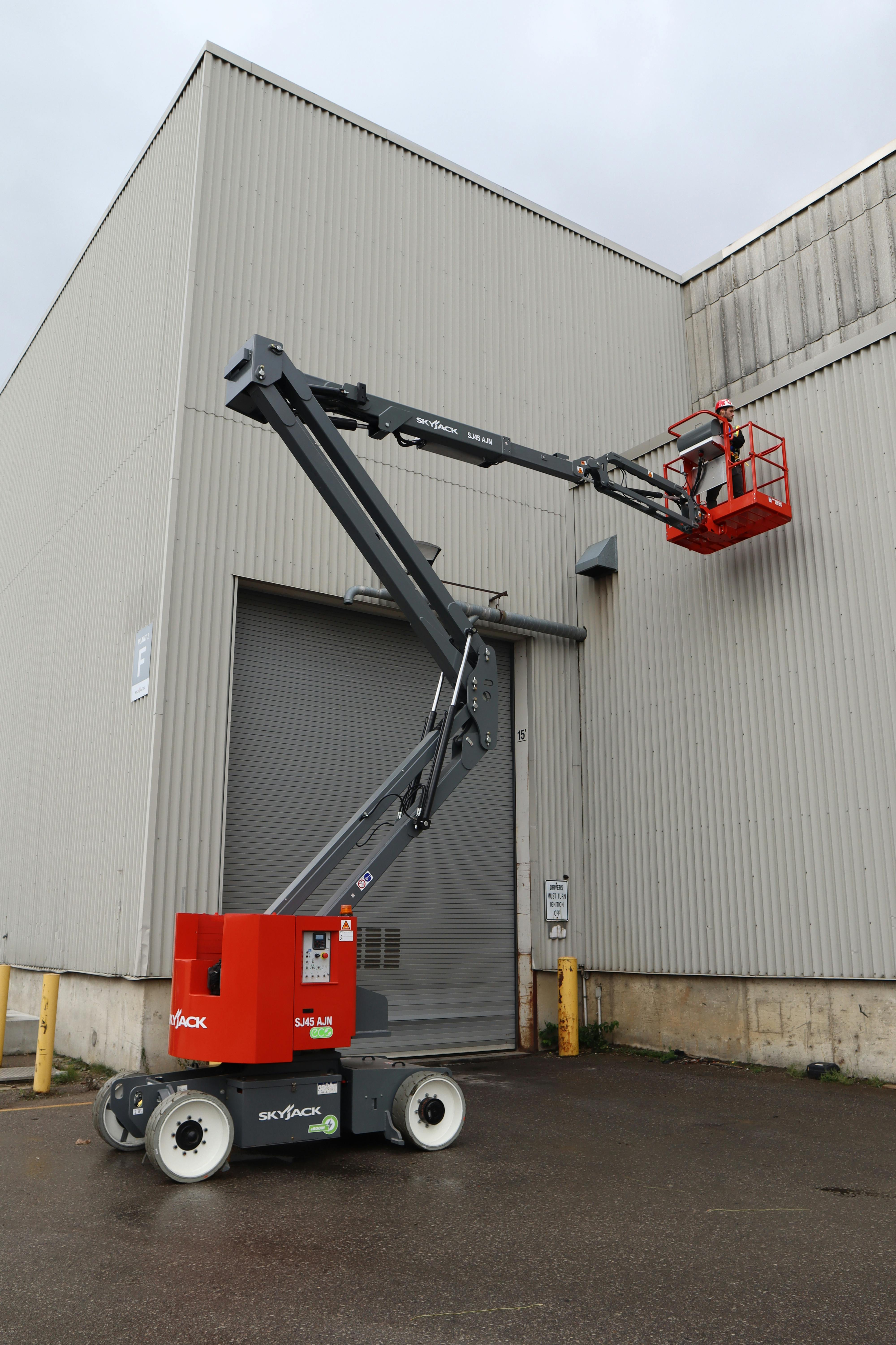 skyjack_sj45_ajn_conexpo_326