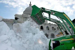 US%20Capitol%20Snow%20Removal300 US%20Capitol%20Snow%20Removal300